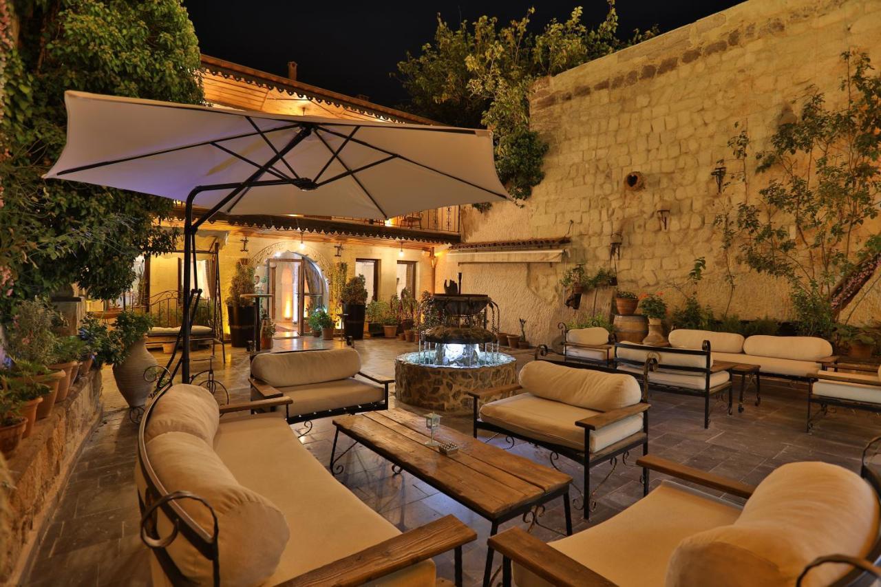 Aja Cappadocia Cave Hotel Ürgüp Exterior foto
